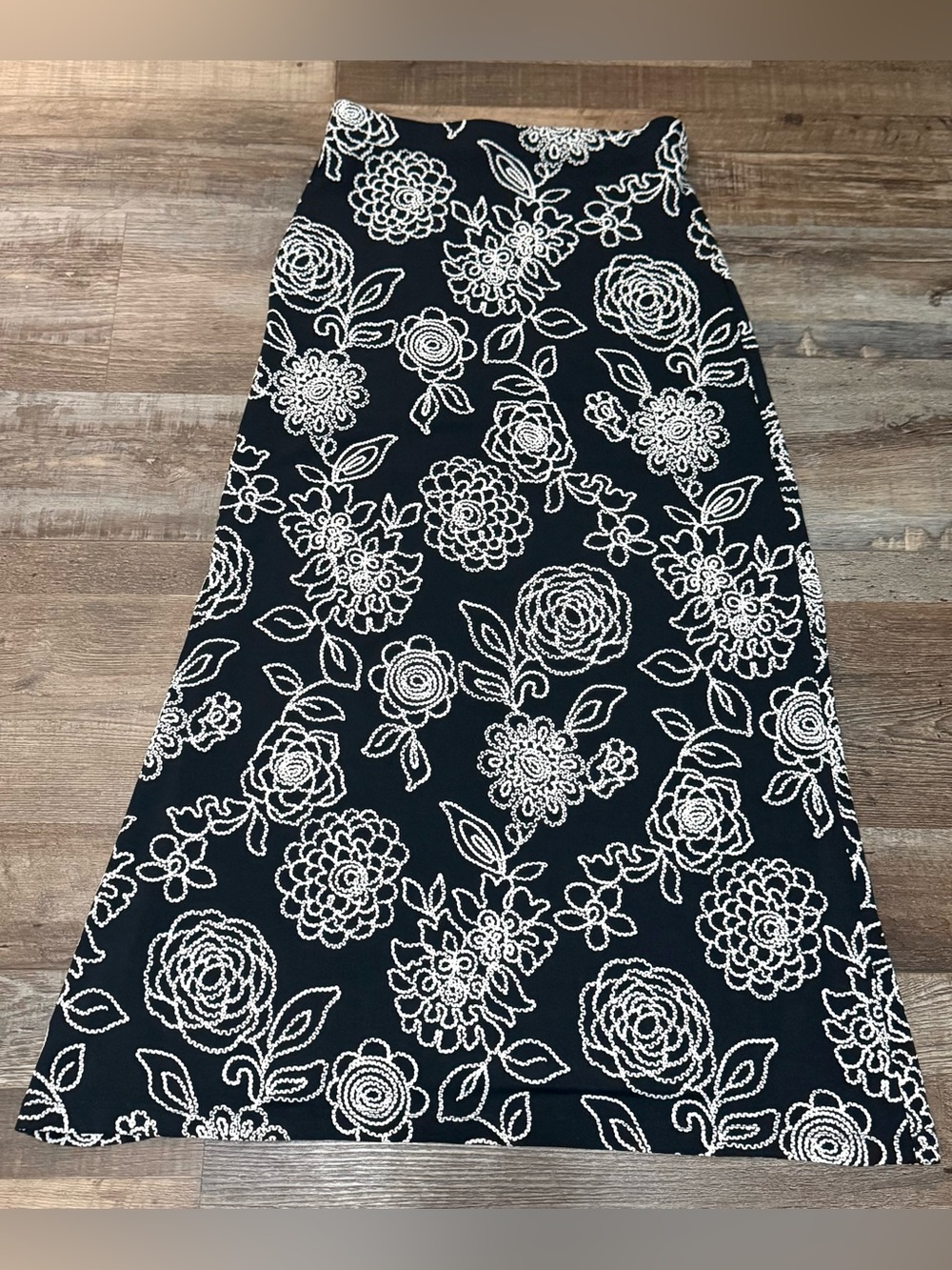 Roz & Ali Black Maxi Skirt with White Floral Embroidery